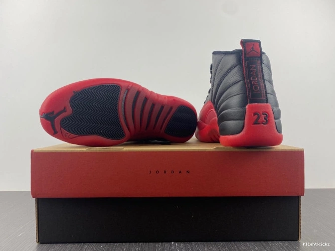 Flu Jordan 12 Game Retro 130690-002 (2016) 1103